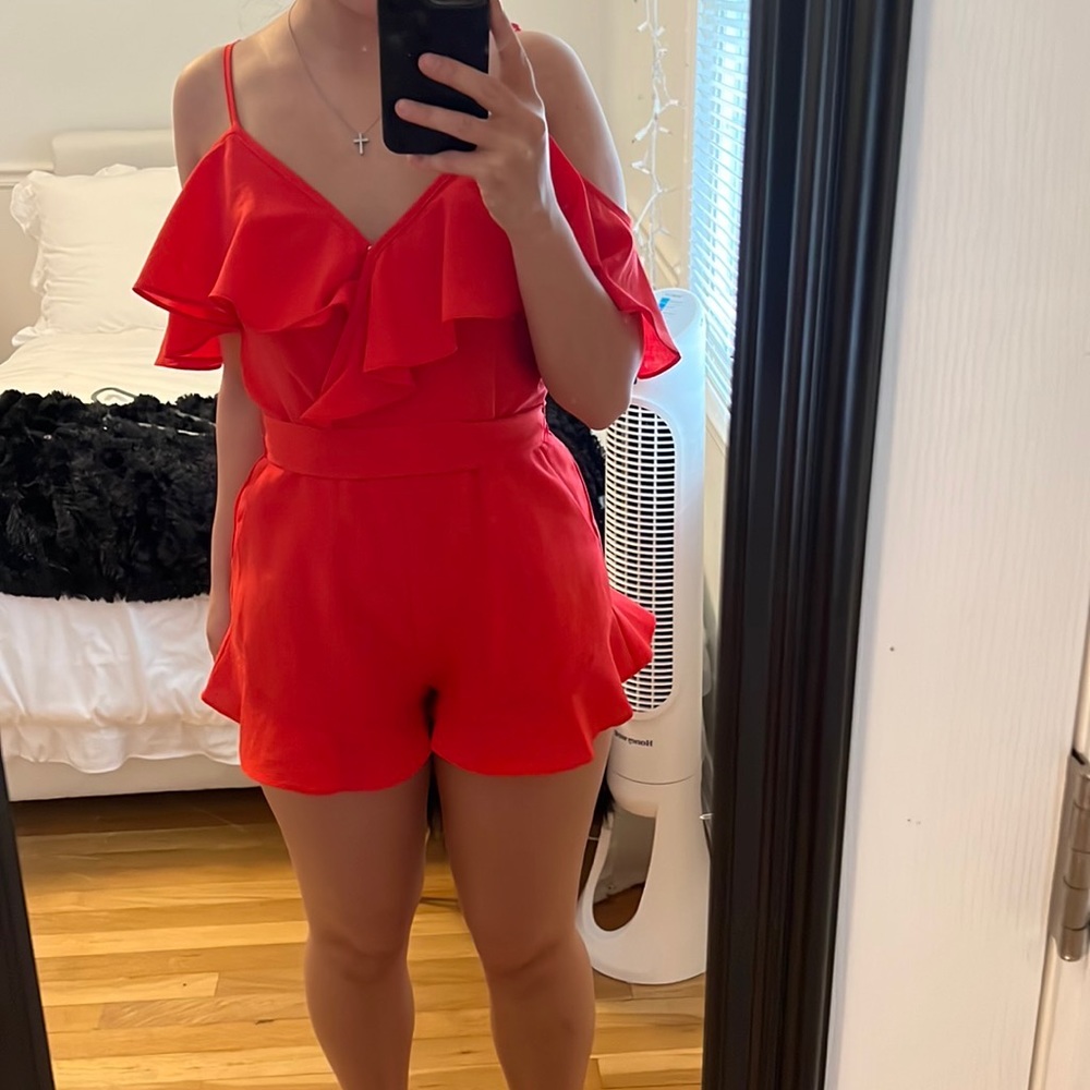 Boutique Red Rompee